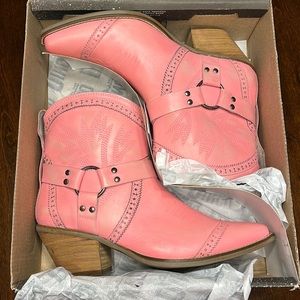 PINK DINGO COWGIRL BOOTS